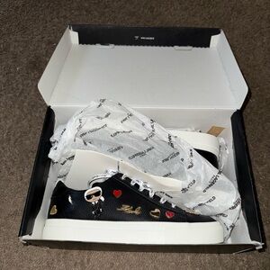 NIB - Karl Lagerfeld Paris Cate Pins Lace Up Platform Sneakers